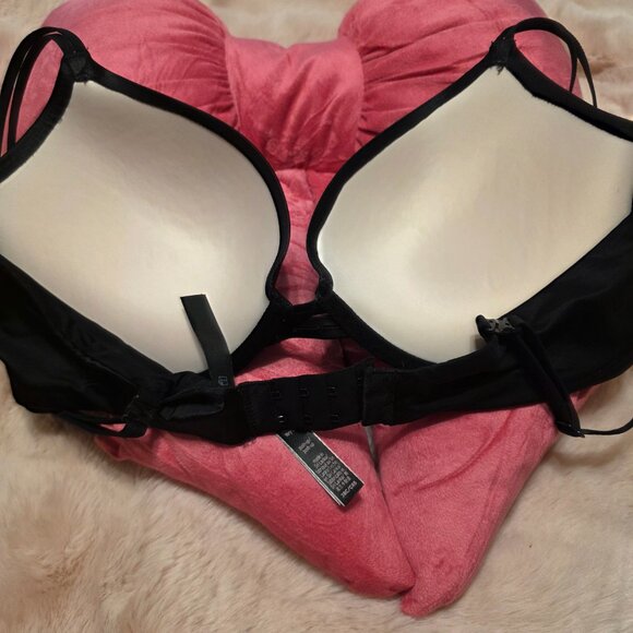 Victoria's Secret Very Sexy Padded Push Up Bra Black 38C - NWOT - Picture 6 of 6